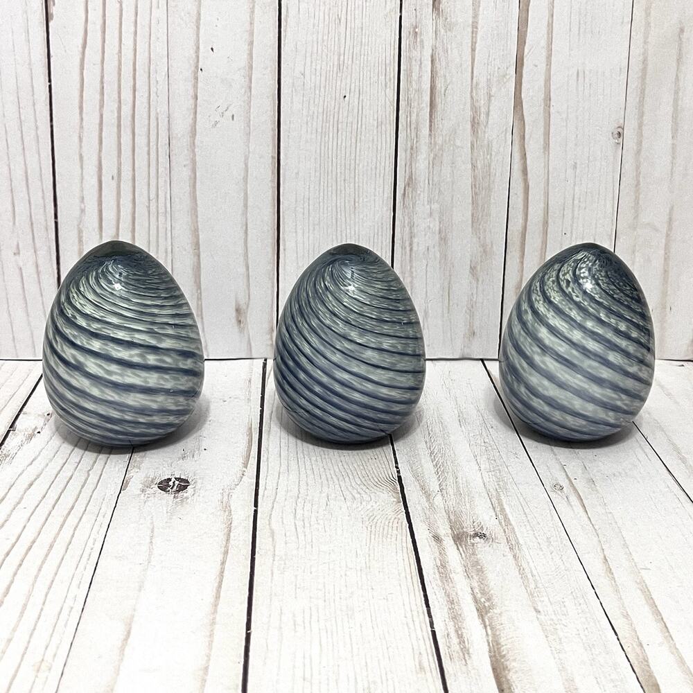 Cupcakes & Cashmere Set of 3 Easter Eggs Blue Purple